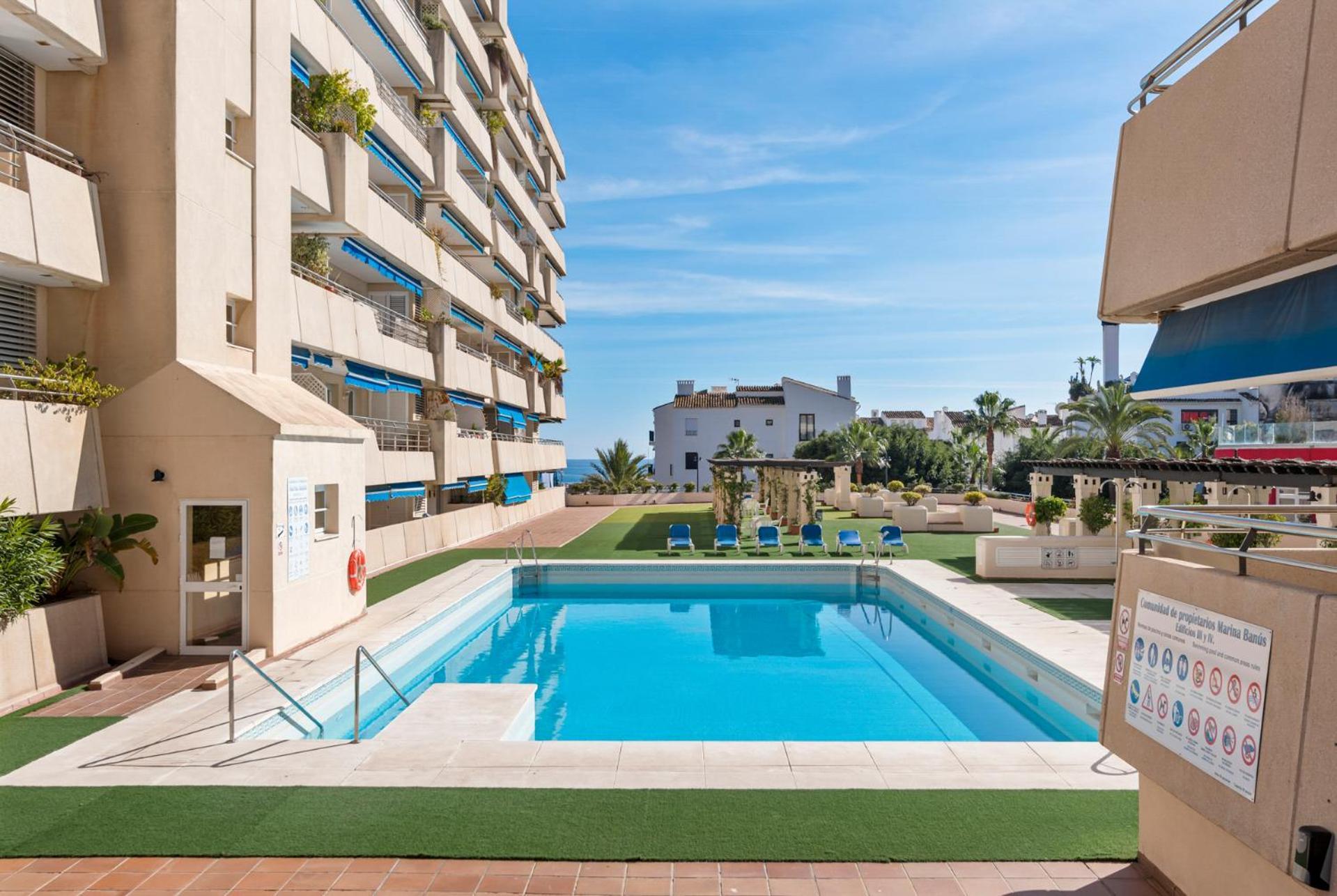 Apartment Vistas Al Mar En El Centro De Puerto Banus 3 4h