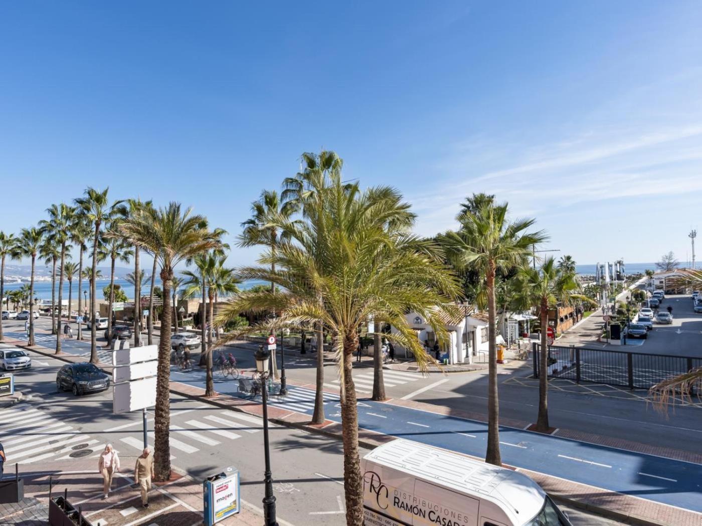 Apartment Vistas Al Mar En El Centro De Puerto Banus 3 4h Marbella
